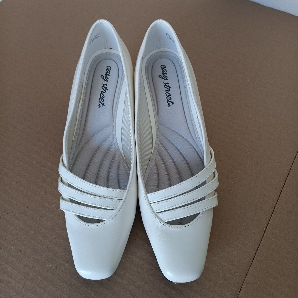 Easy Street Pumps Womens 7.5 M White Low Block Heel Square Toe Strappy Detail
